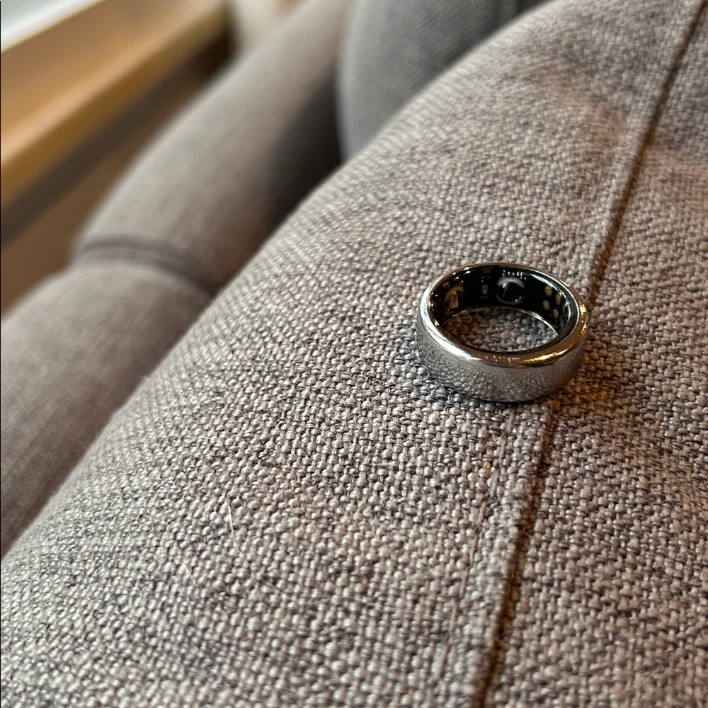 Oura Ring Gen 3 Size 8 Silver